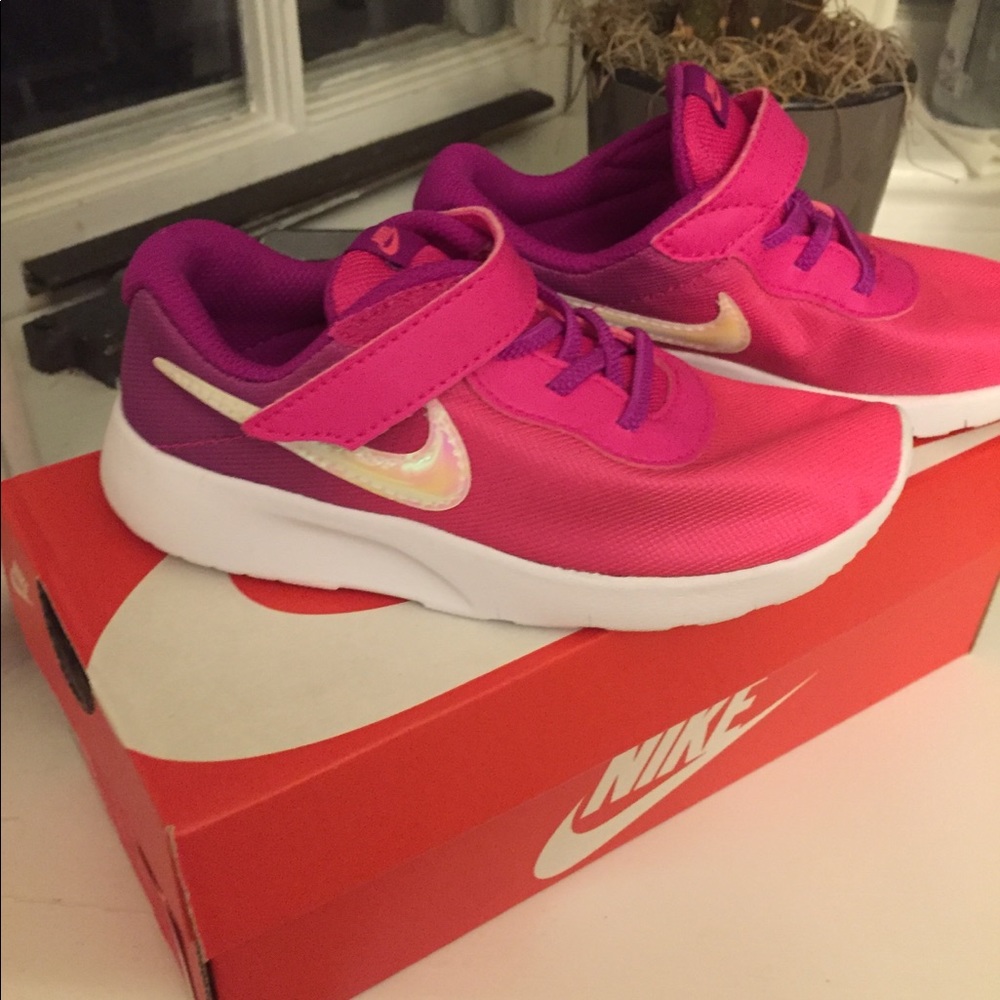 Nike Tanjun Print